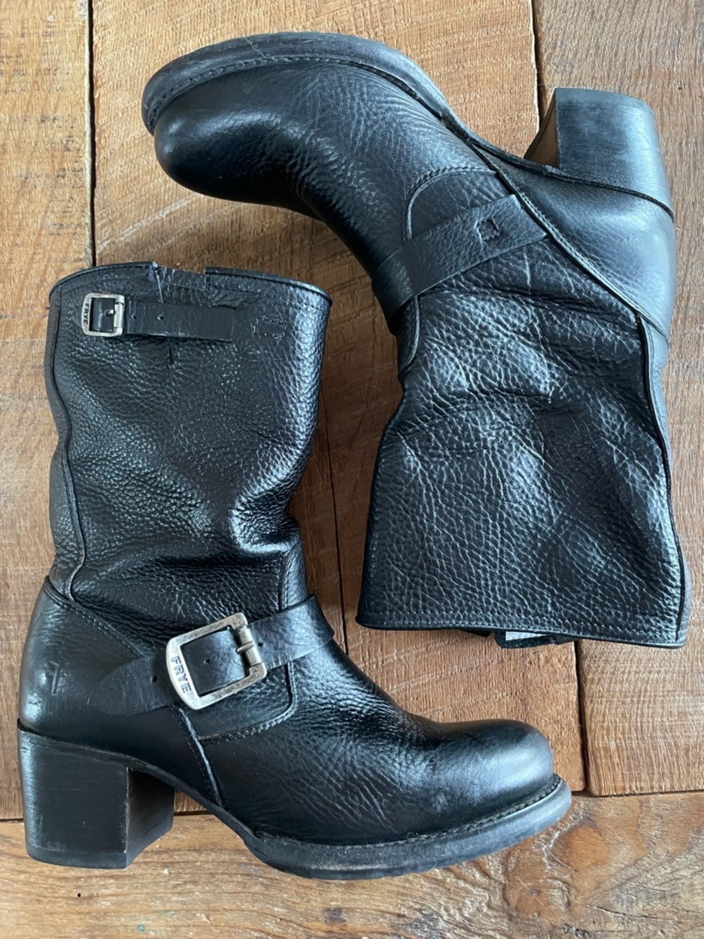 Frye black leather heeled Veronica moto Boots 7.5